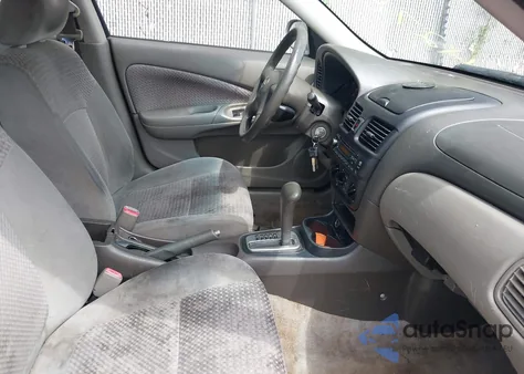 2006 Nissan Sentra 1.8S z USA, uszkodzony, nr VIN 3N1CB51D96L575685